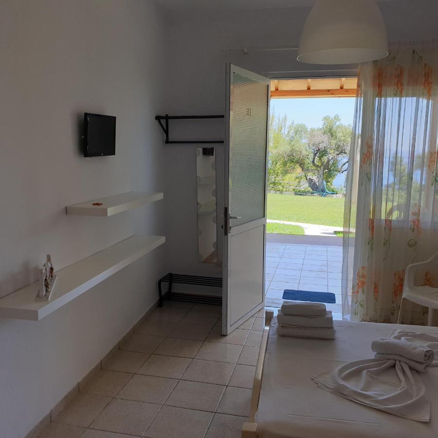 Amparoudes Apartment กริโอปียี ภายนอก รูปภาพ