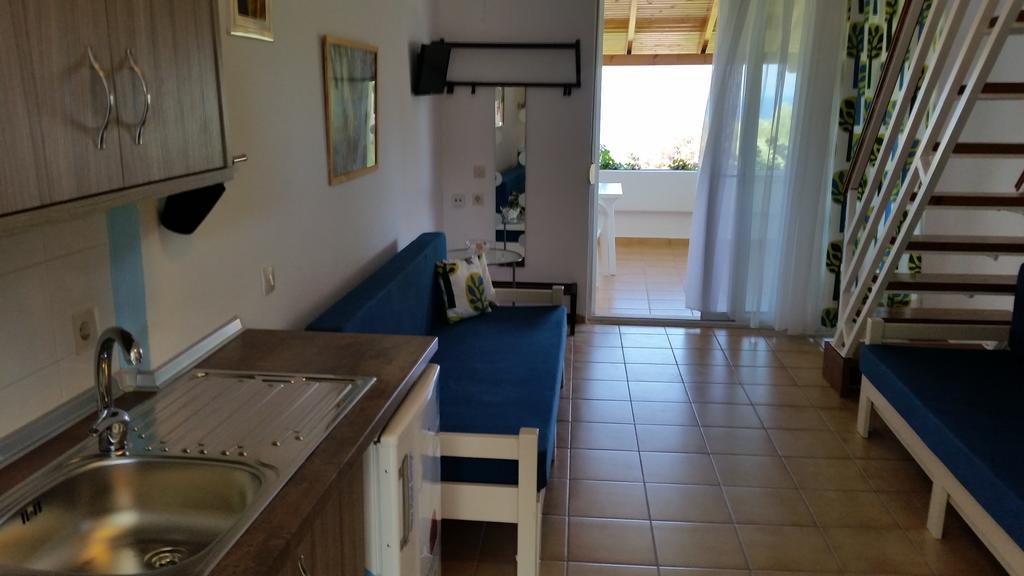 Amparoudes Apartment กริโอปียี ห้อง รูปภาพ