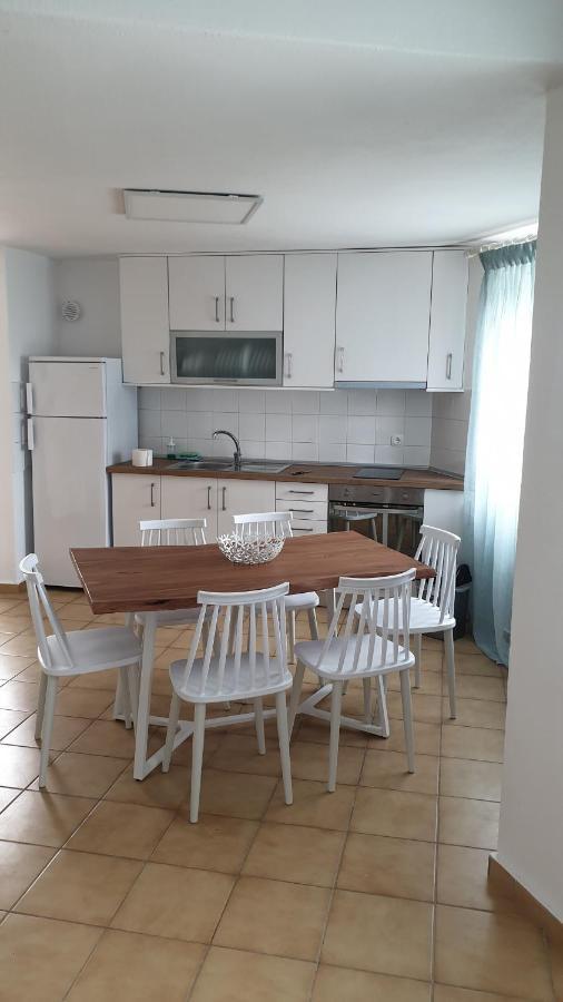 Amparoudes Apartment กริโอปียี ภายนอก รูปภาพ