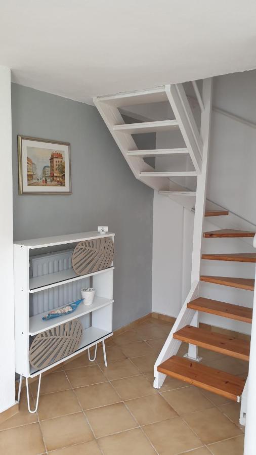 Amparoudes Apartment กริโอปียี ภายนอก รูปภาพ