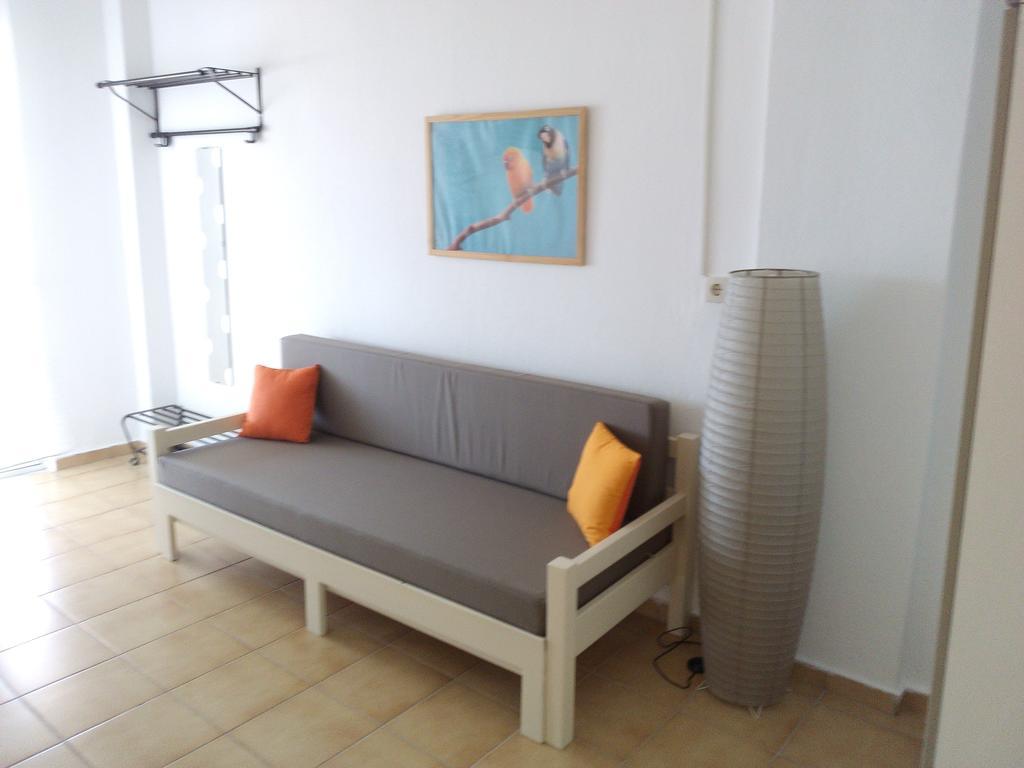 Amparoudes Apartment กริโอปียี ภายนอก รูปภาพ